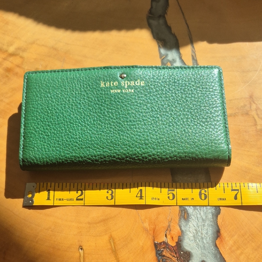 Kate Spade Green Leather Wallet